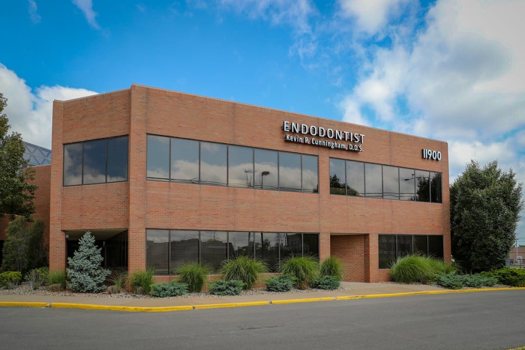 {PRACTICE_NAME} Office Exterior